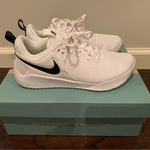 Nike volleyball shoes size 8